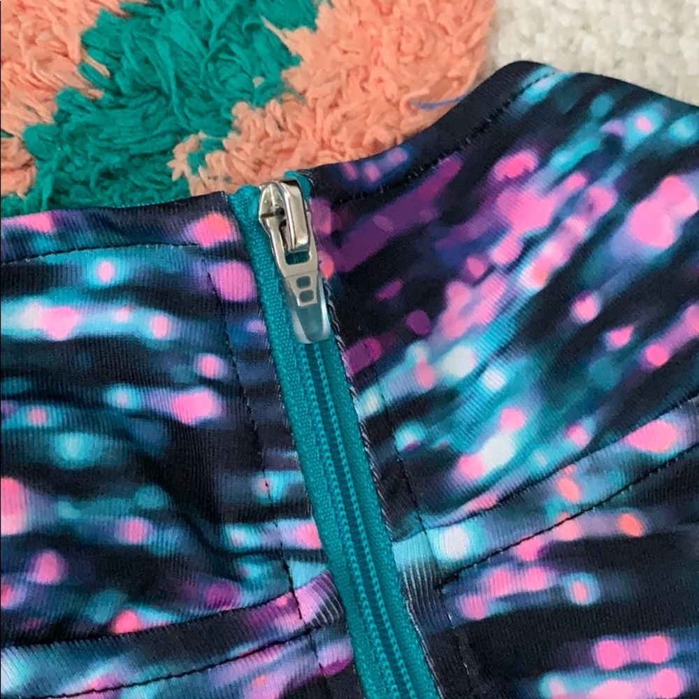 1/4 zip pullover!! 💘 - Picture 5 of 7
